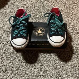 Converse Kids Black Canvas Low-Top Sneakers with Pink Lining and Teal Laces